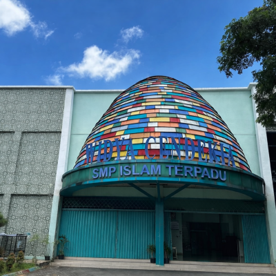 Eksterior Widya Cendekia SMP Islam